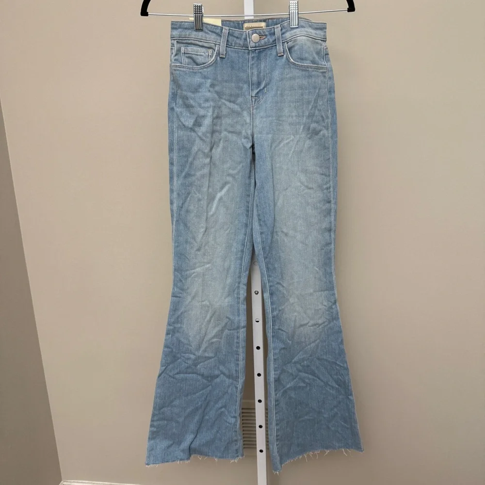 L'AGENCE Sera High Waist Flare Leg Jeans in Cabrini Size 24 Brand new